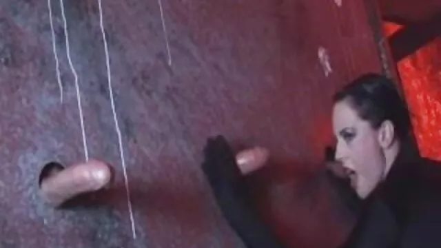 او با خودارضایی آغاز شده سكس خانواده گي و به پایان رسید مکیدن