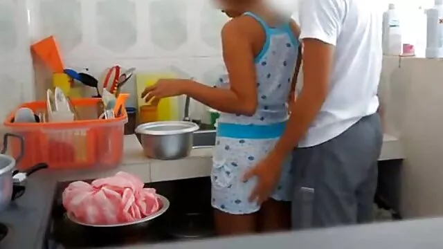 دختران در جوراب شلواری از آن سکس گی ماساژ لذت ببرید با بالا