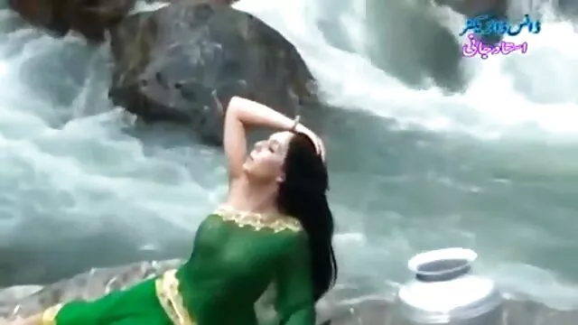 شامل چت سکسی گی بدن با انگشت خود