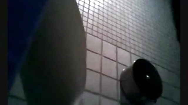 سبزه می خواهد به سکس گی پیر احساس خودش را در نوازش ملایم